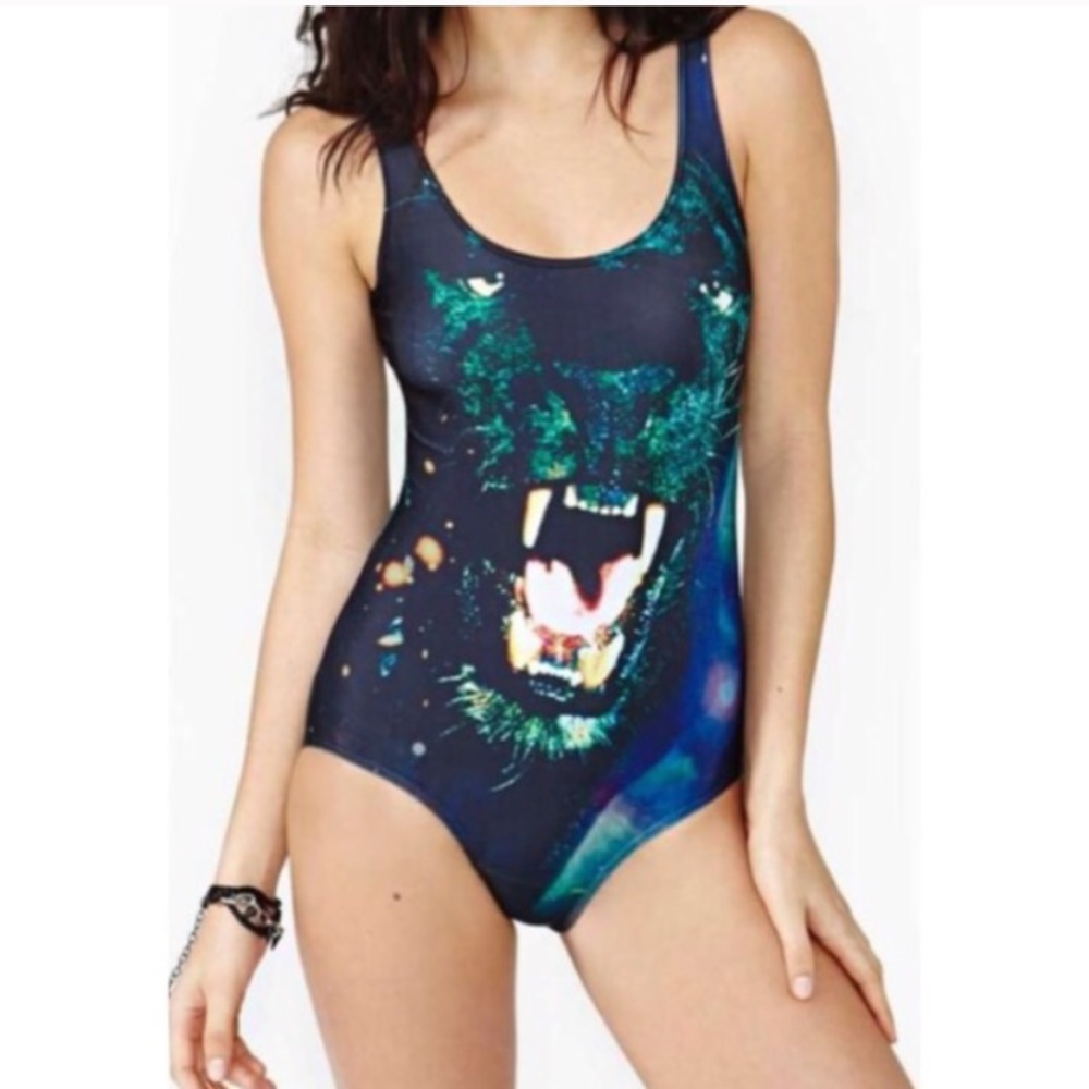 Extra photos of panther one piece